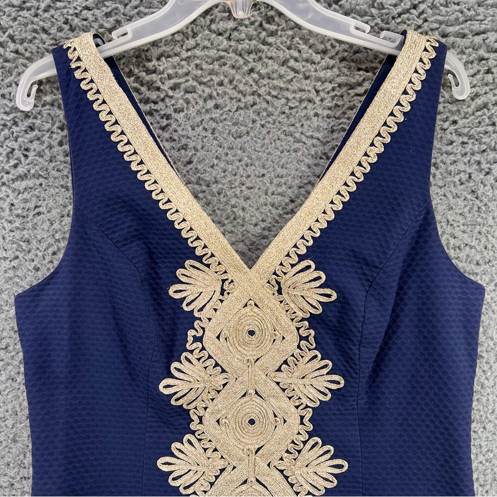 Lilly Pulitzer Junie True Shift Dress Sz 8 Blue/Gold V-Neck Nautical Resortwear - Picture 4 of 15